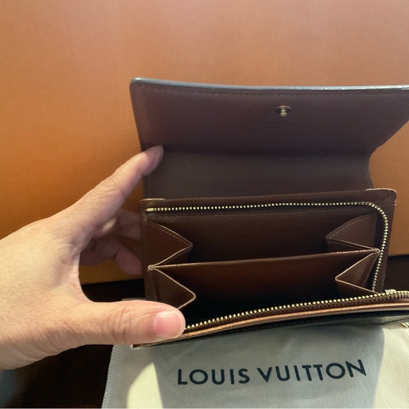 Preloved lv d’Aimer leather wallet - Picture 3 of 3